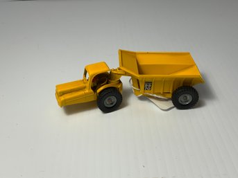 Matchbox M-10 Dinkum Dumper