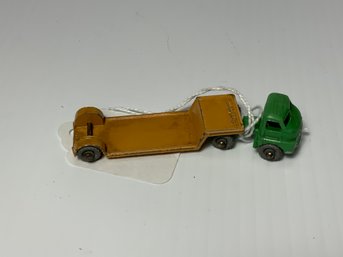 Matchbox No.27 Bedford Low Loader