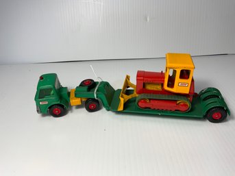Matchbox K-17 Low Loader With Bulldozer