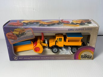 Siku Unimog Plow Truck 2827 With Original Box