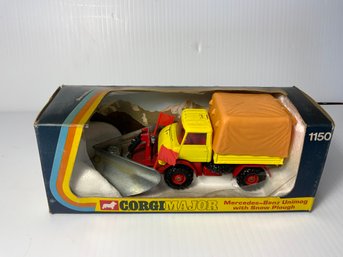 Corgi Unimog Plow Truck In Original Box 1150