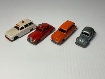 4-Budgie Cars No. 8,15,27,20