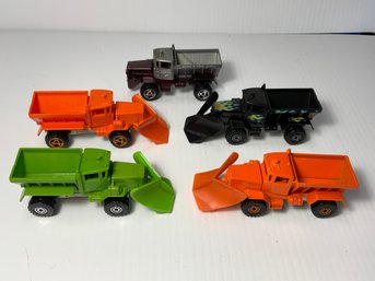 5-Hot Wheels 1983 Oshkosh Trucks