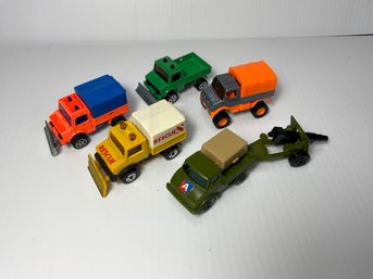 5 Unimogs Matchbox, Hot Wheels, And Major Ette