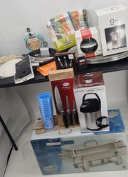 Lot Of Kitchen Goods - Most Are New (Chafing Dish & Pans)
