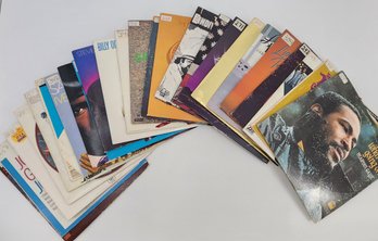 Lot Of 25 R&B Vinyl Records - Lot #10