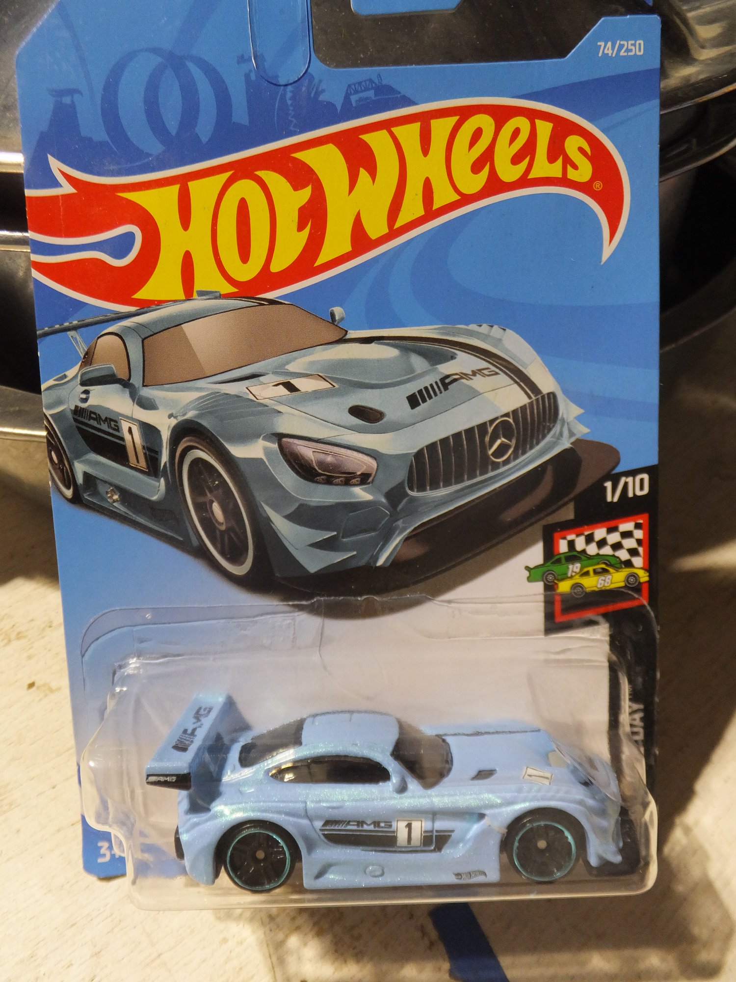 HOT WHEELS 76 MERCEDES -AMG GT3 #2563
