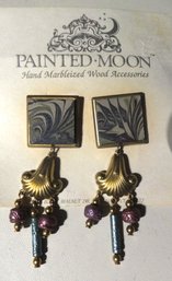 DANGLE PIERCED EARRINGS