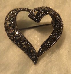 STERLING MARCASITE HEART PIN