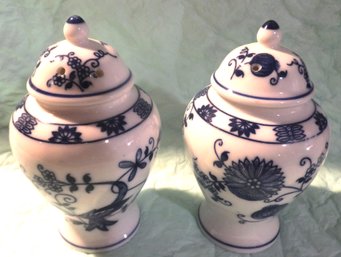 Vienna Woods Salt & Pepper Shakers