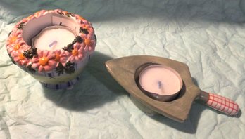 PAIR NOVELITY  CANDLE HOLIDERS