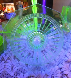 VASELINE GLASS PLATE