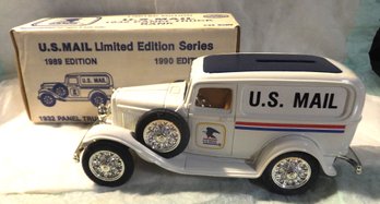 ERTL 1932 US MAIL PANEL TRUCK BANK
