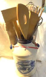 KITCHEN UTENSIL HOLDER
