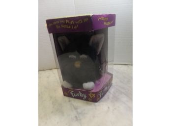 FURBY  BLACK ELECTRONIC IN BOX