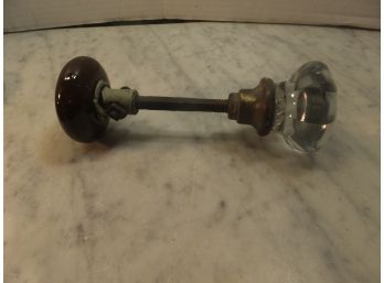 VINTAGE DOOR KNOB