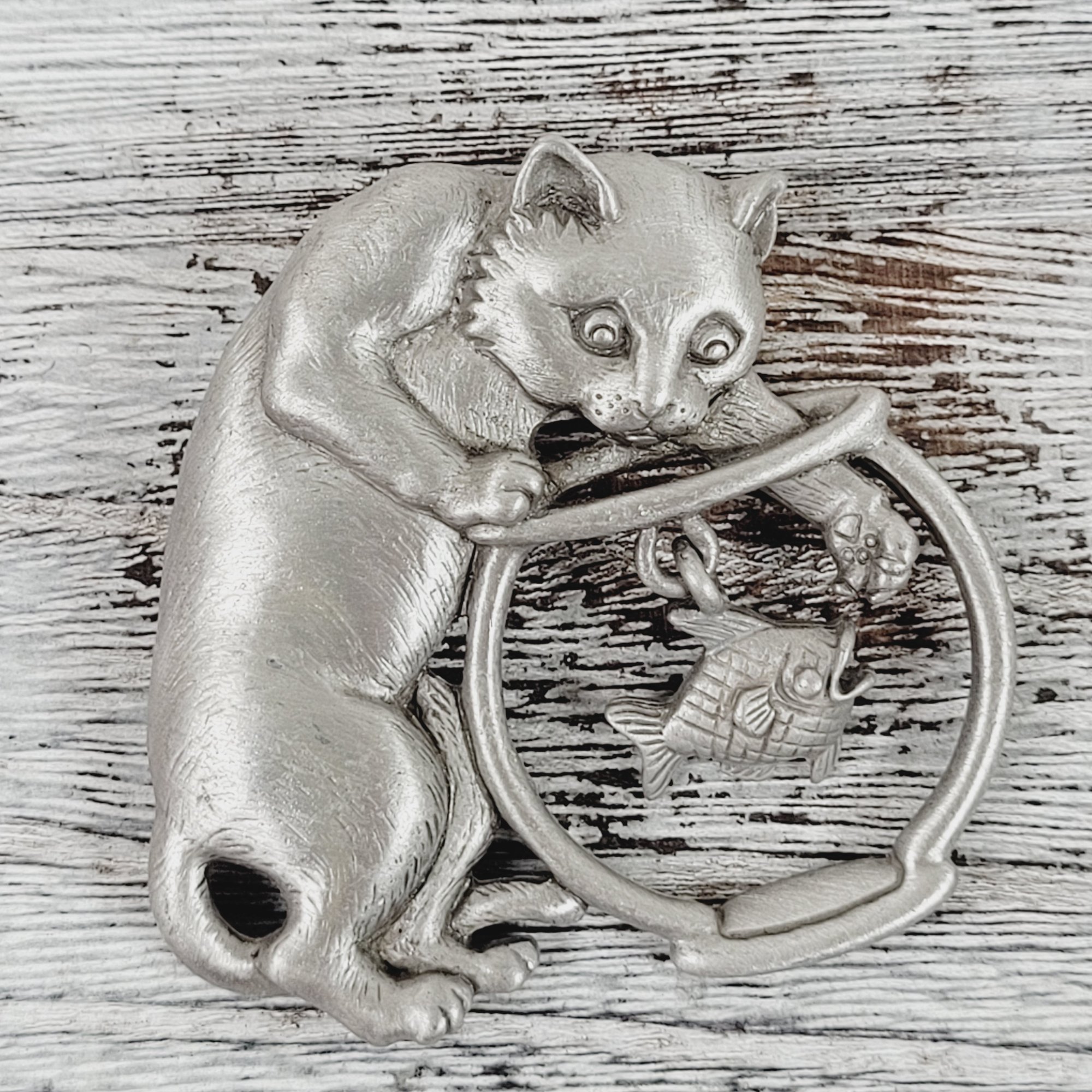 Jj Cat Brooch Signed JJ Jonette Jewelry Pewter Cat Fish Bowl Pin