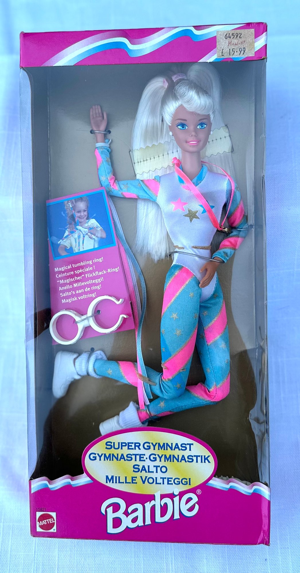 B8) 1995 Super Gymnast Barbie 15821 #10133 | Auctionninja.com