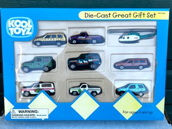 (P2) 1999 KOOL TOYZ Die-Cast Gift Set