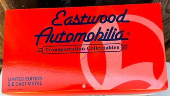 (C27) LIONEL Transportation Collectable Limited Edition Die Cast '53 Kenworth Tractor With Trailer