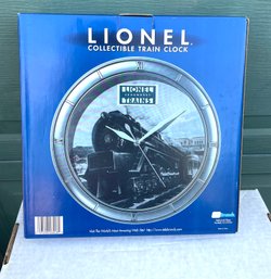 (F) LIONEL Collectible Train Clock