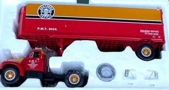 First Gear 1994 Southern Pacific 19-1526 1960 Model B-61 Mack Tractor And Trailer