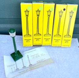 (B3) Chicago LIne Toy Company Boulevard LIght No. 37 S/5