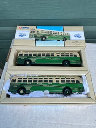 (P22) CORGI Classics Die- Cast General Motors Fifth Avenue Coach Company City Bus S/2