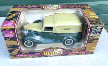(P15) LIBERT CLASSICS 1936 Die Cast Car