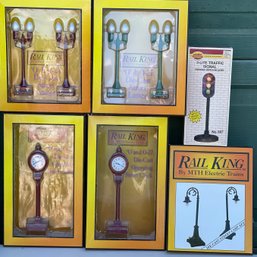 (C99) No. 5802 And 30-1061 Die Cast Street Lamp Sets By RAIL KING Electric Trains