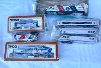 (E105) Misc. Lot Of Athearn And Tyco Trains