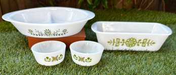 Vintage Set Of GLAS-BAKE AND FIRE-KING Bowls