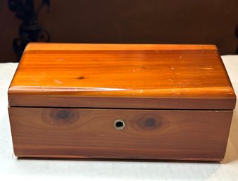 Vintage Wooden Trinket Box