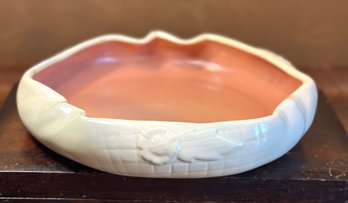 MCM MetLox Ivory And Peach Pottery Ruffled Bowl 755