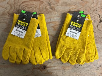 North Coast Vinyl Gloves Large 4 Pairs
