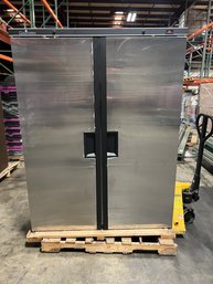 Manitowoc AV2S Electric Refrigerator Cabinet (No Motor)