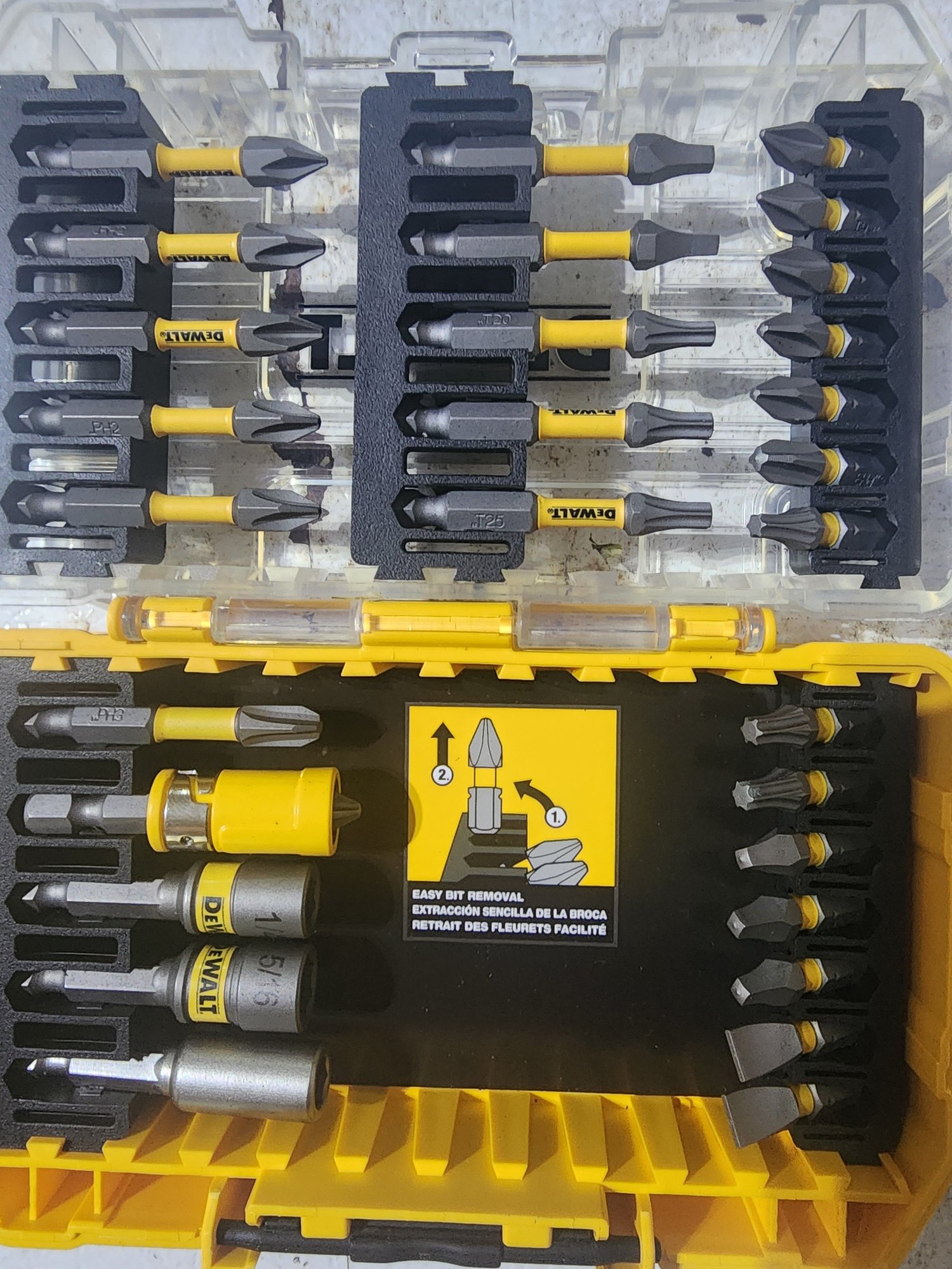 Dewalt Bit Driver Set #2190210 | Auctionninja.com