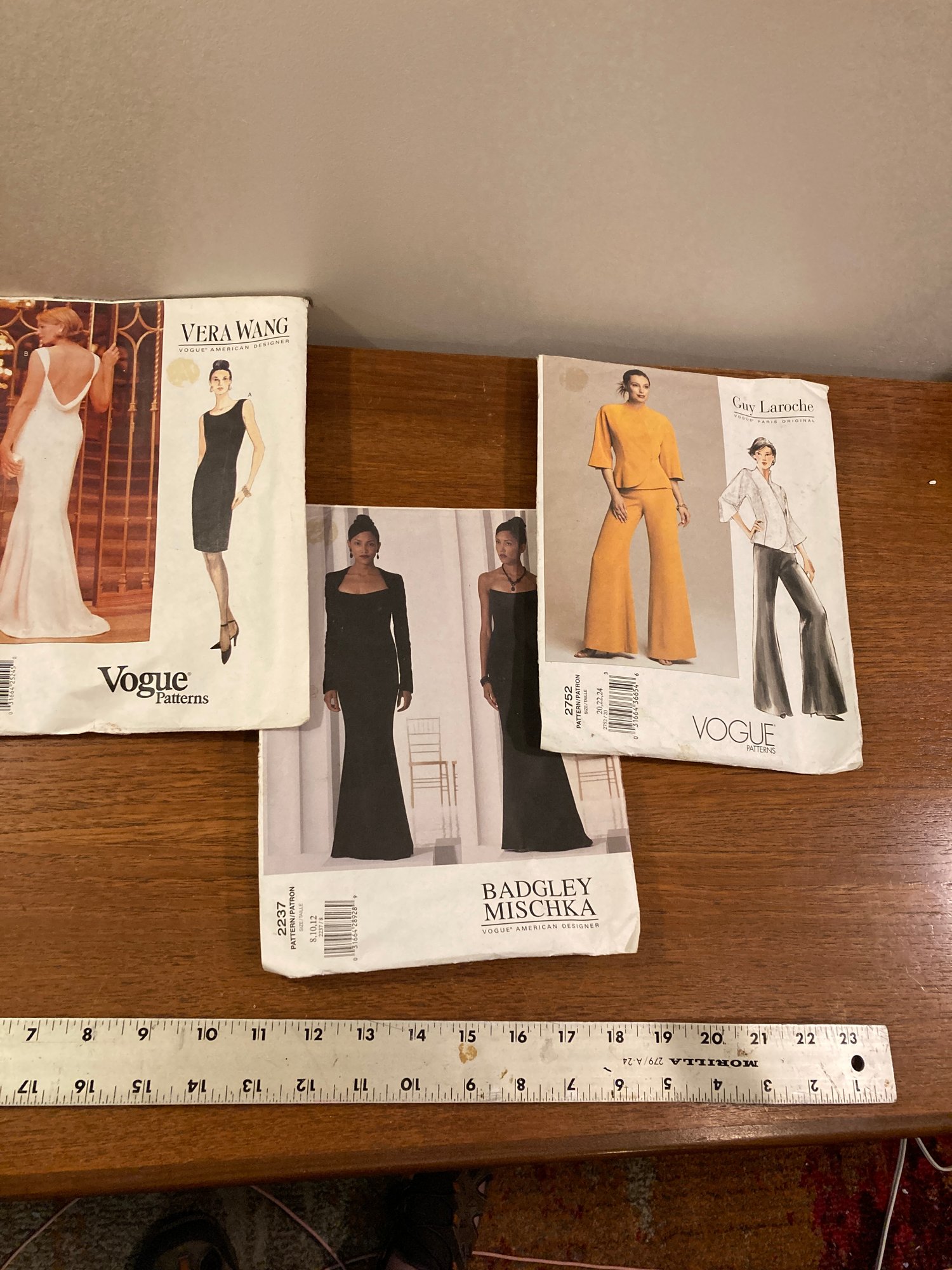 3 Vintage Sewing Patterns #23668 | Auctionninja.com