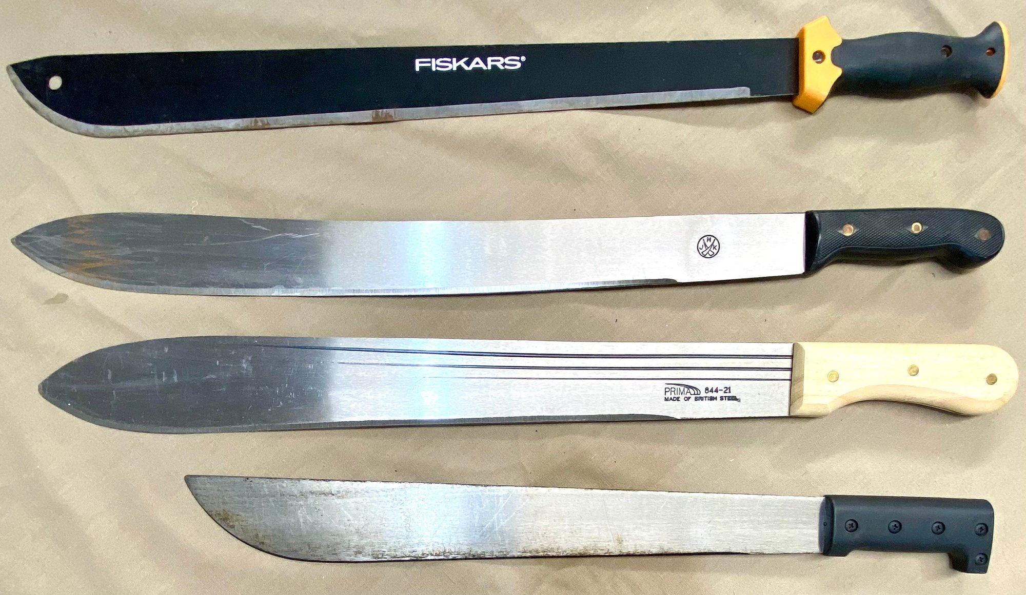 Lot Of 4 Machetes #2091379 | Auctionninja.com
