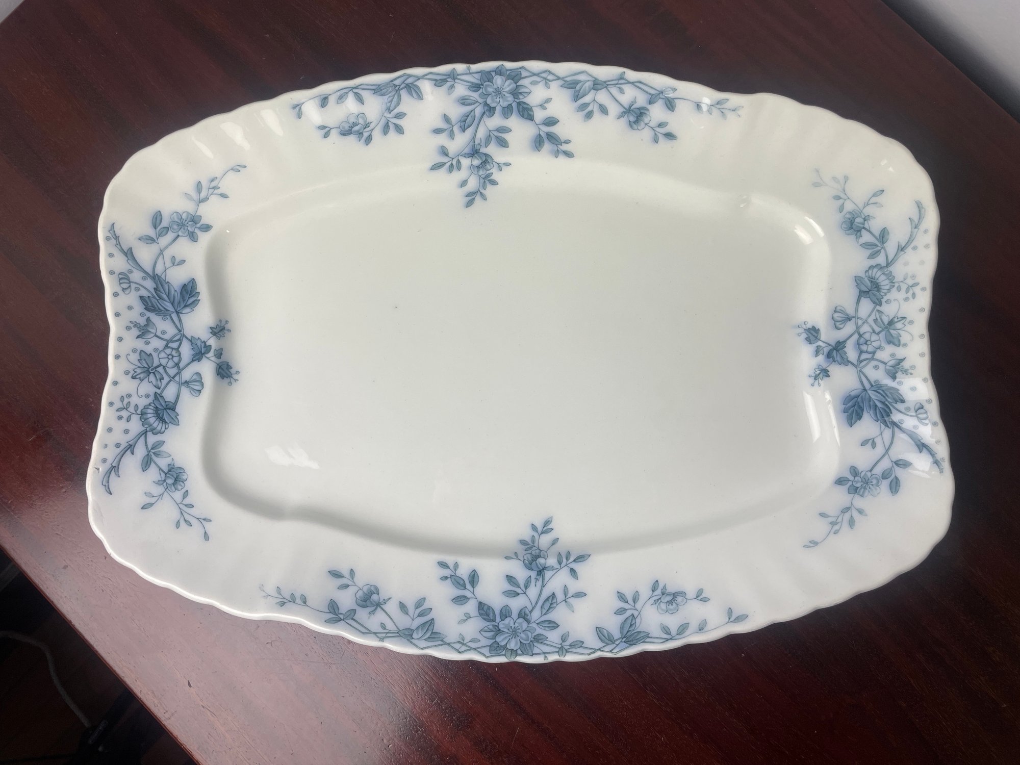 Antique Flow Blue Ironestone XL 18