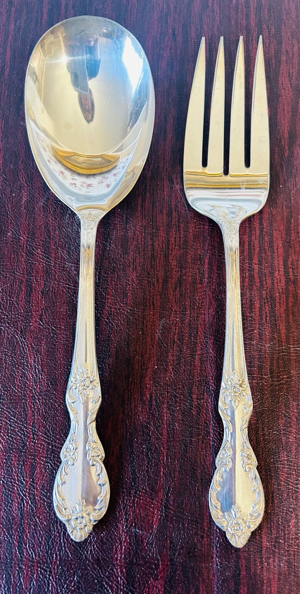 Serving Pickers Rogers Silver Plate Serving Knife And Spoon #25912 | Auctionninja.com