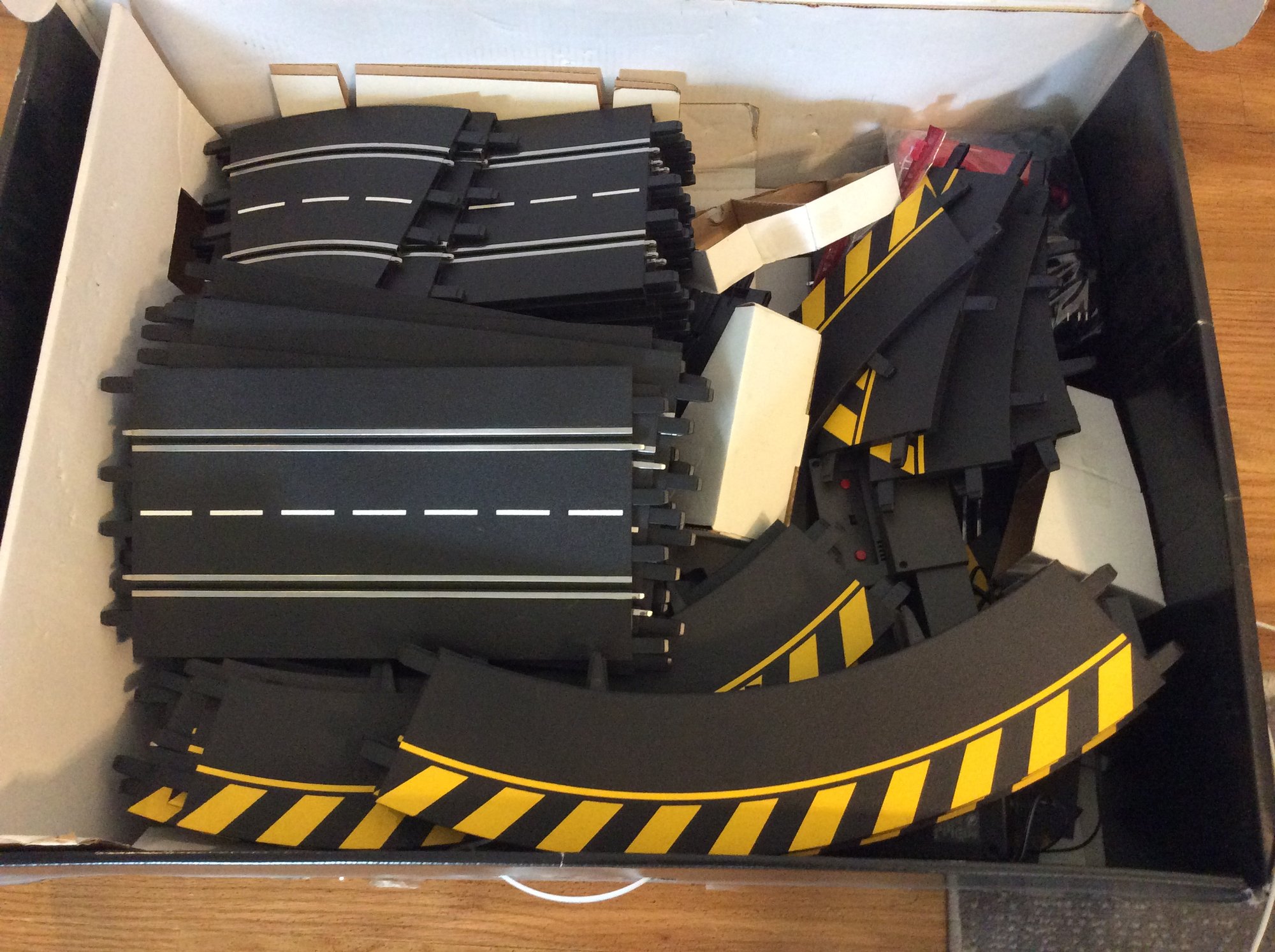 Carrera Exclusiv Blacktop Racers 1:24 Slot Car Racing Set (Local