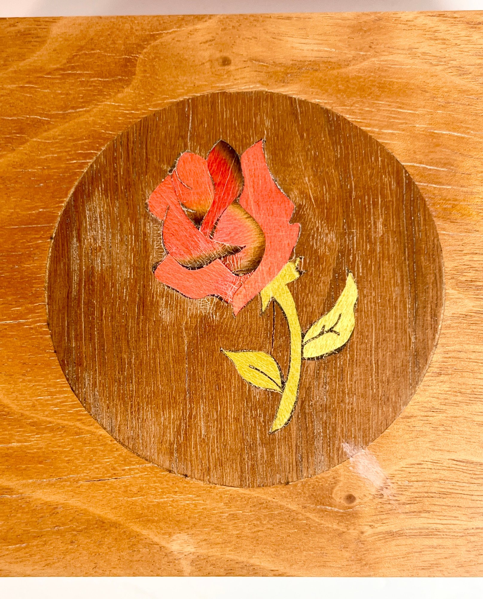 Vintage Rose Inlay Wooden Music Box #2230875 | Auctionninja.com