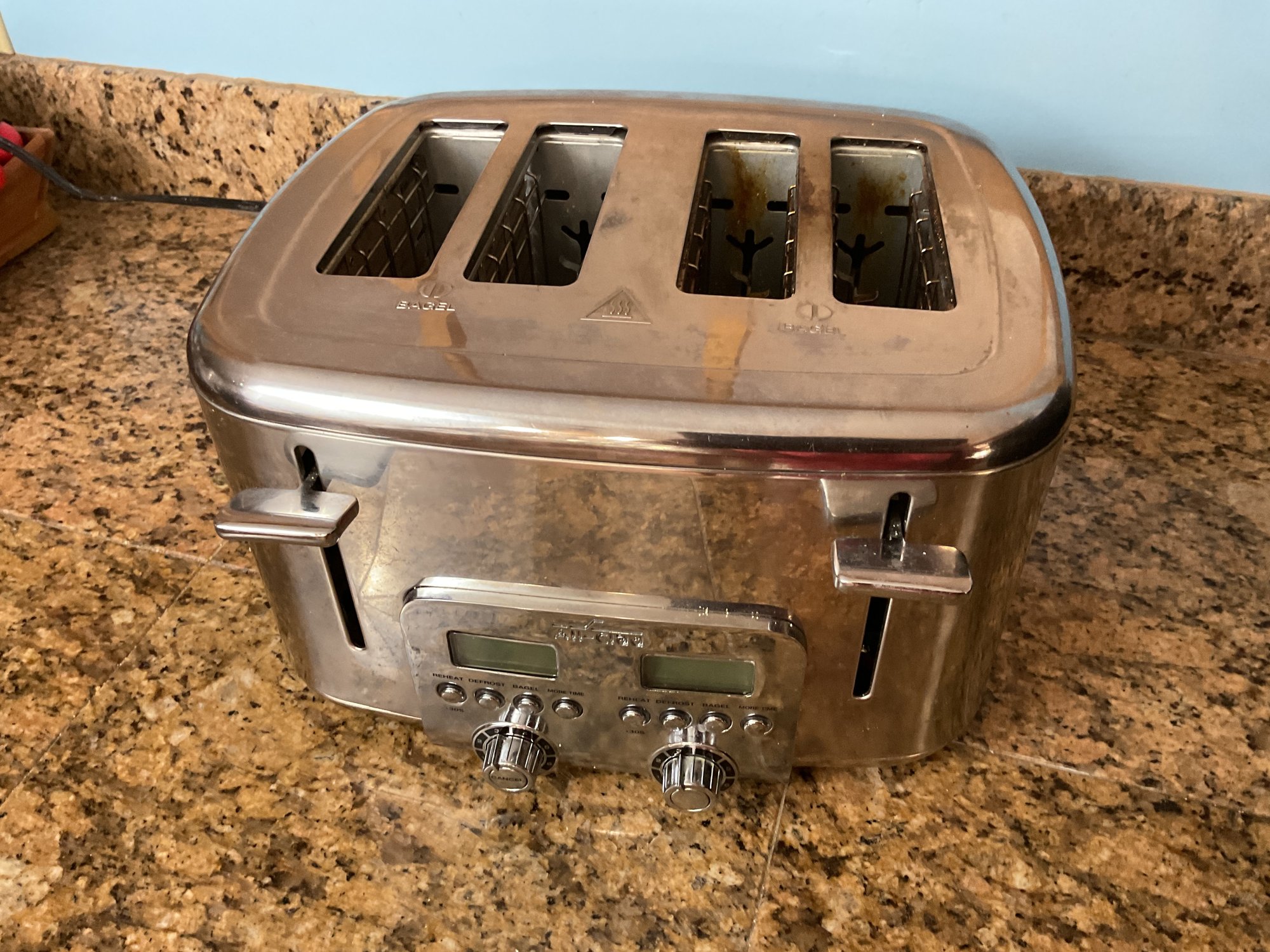 All-Clad Toaster #2286082 | Auctionninja.com