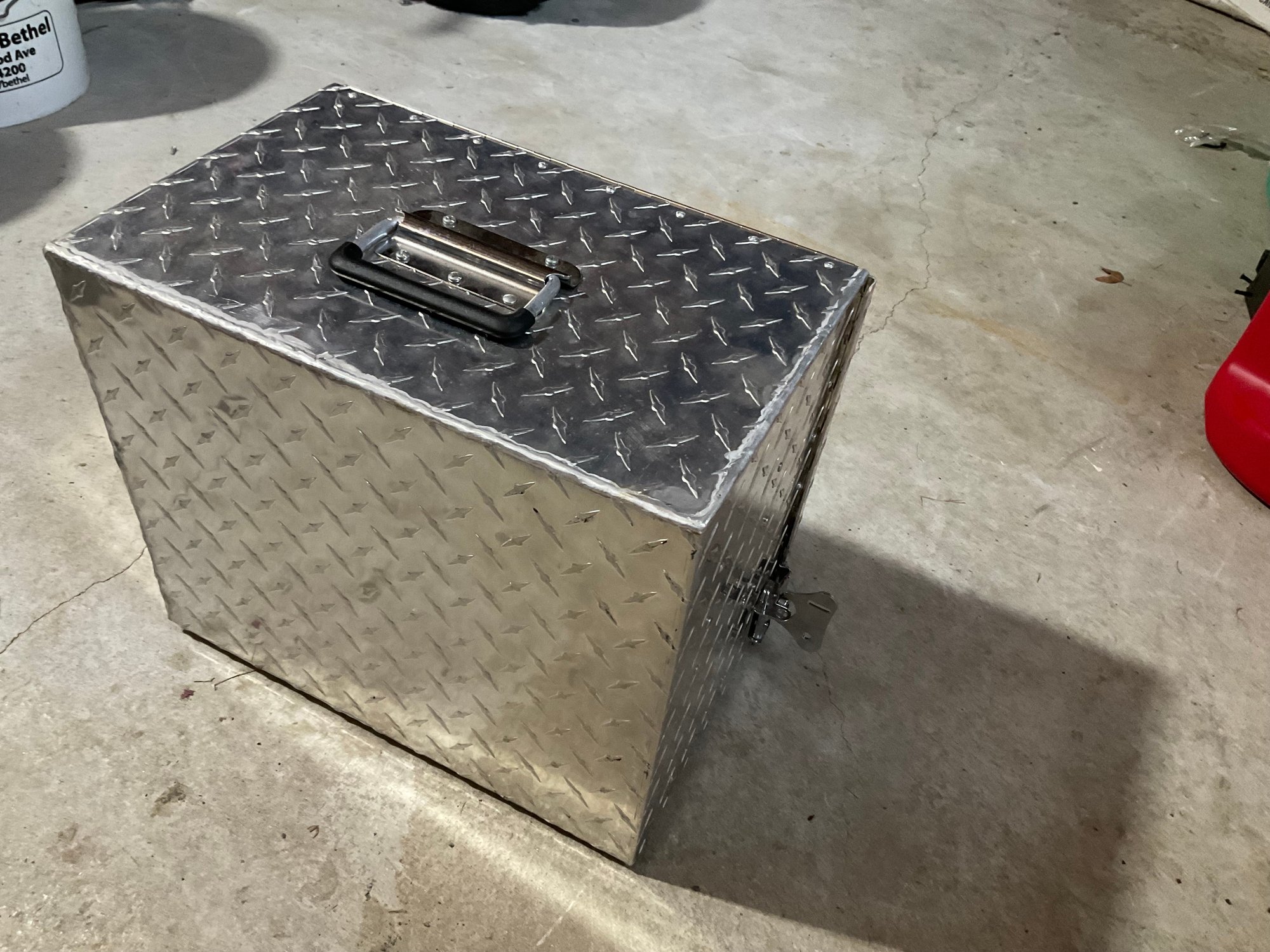 Hyskore Aluminum Range Box With Pistol Storage #2237947 | Auctionninja.com