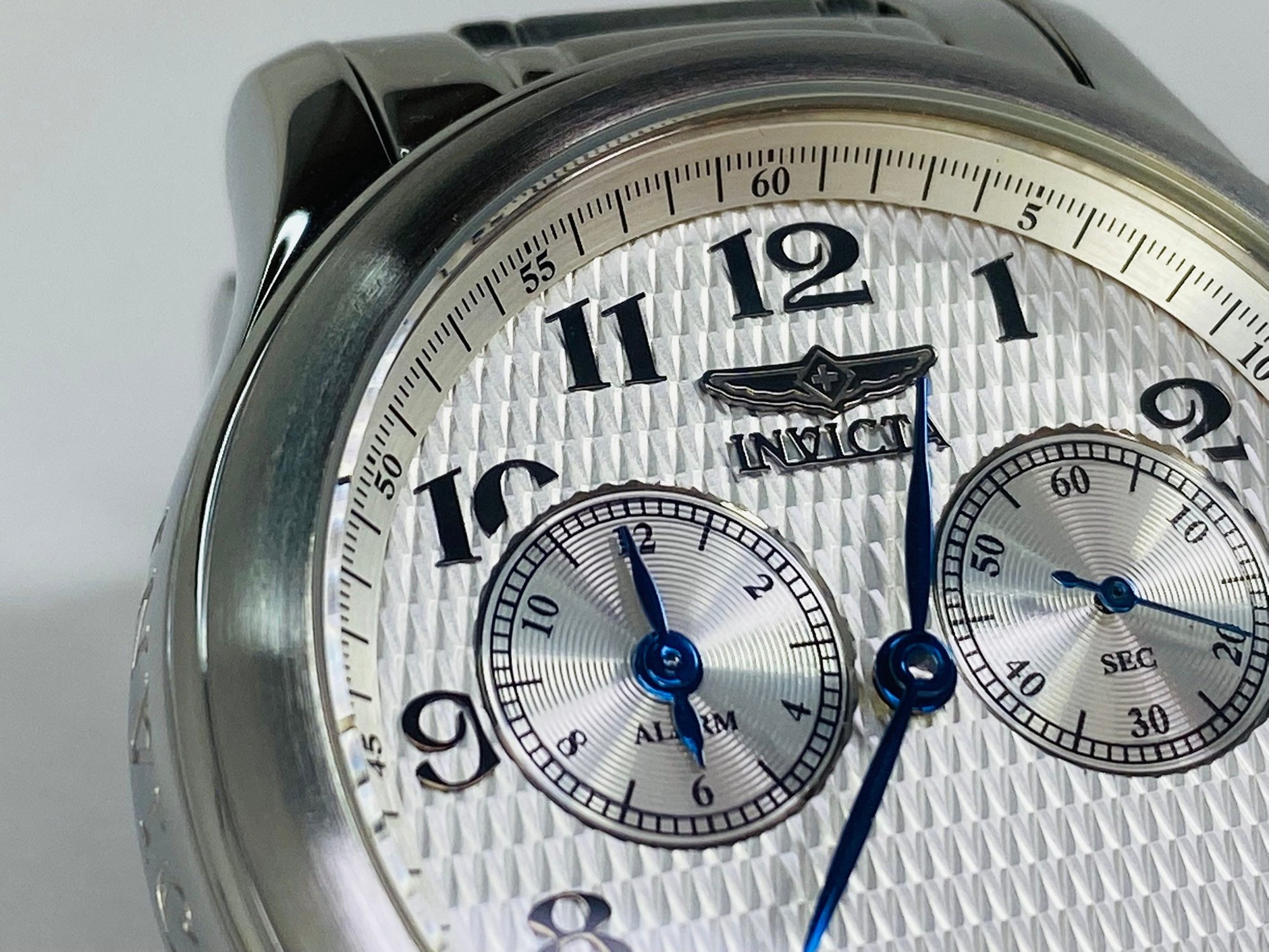 runon様オーダーページ Invicta Men's 41mm Vintage Collection Ronda CEO Alarm Watch