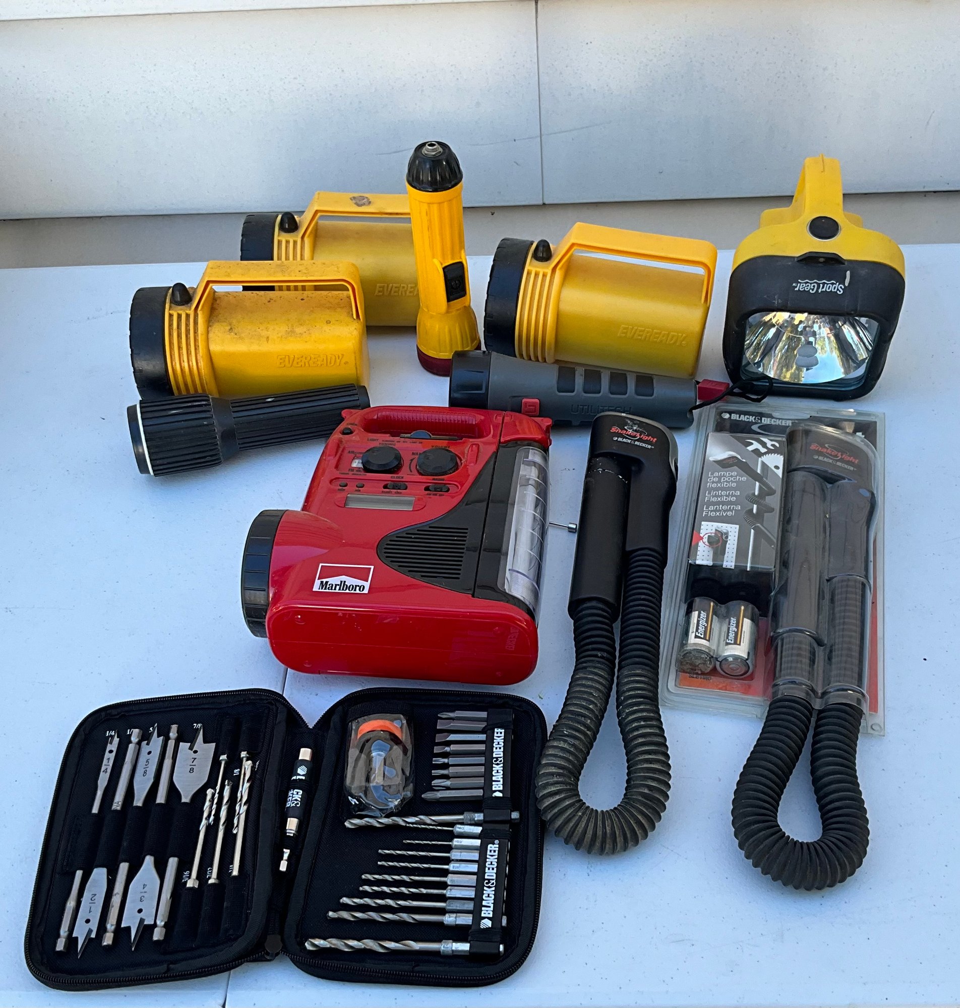 Snakelights Lot Of Flashlights Including Marlboro Radio Flashlight, Snakelights ...