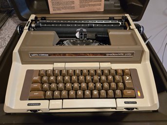 Smith-Corona Electric Typewriter (Q9)