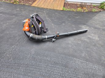 Husqvarna Backpack Leaf Blower (Q32)