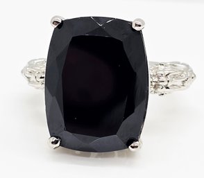 Spectacular Mix of Stunning Jewelry, Gems & More - Shipping Only